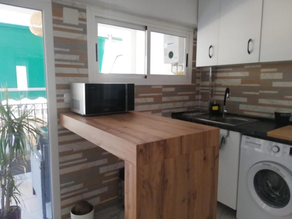 Sunny 3 Bed Beach Flat - Large Terrace With Sea View Puerto de Sagunto Exterior foto
